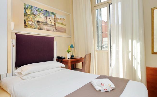 Фото отеля Camelia Hotel