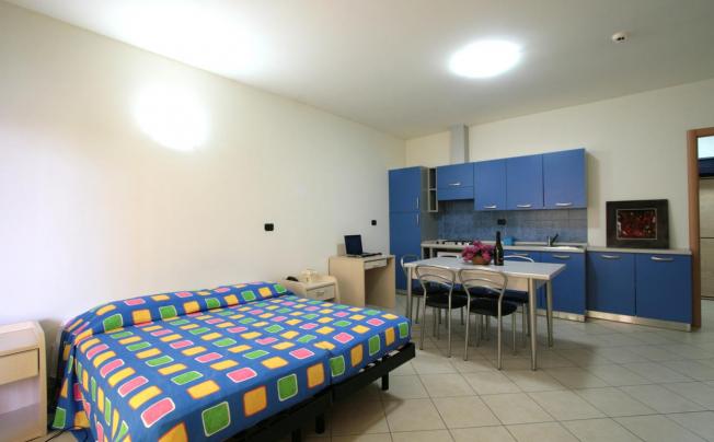 Фото отеля Residence beach paradise apartment