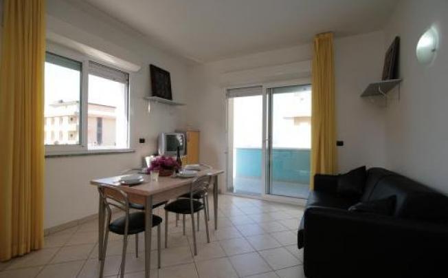Фото отеля Residence beach paradise apartment