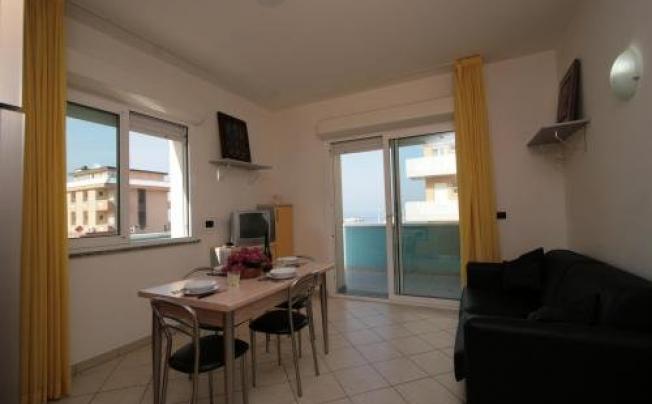 Фото отеля Residence beach paradise apartment