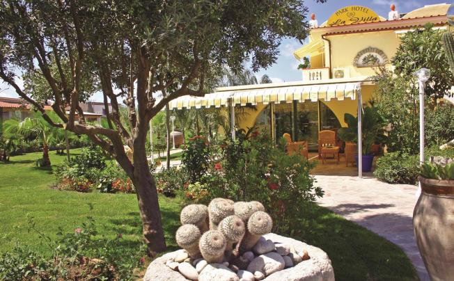 Фото отеля Park La Villa Hotel