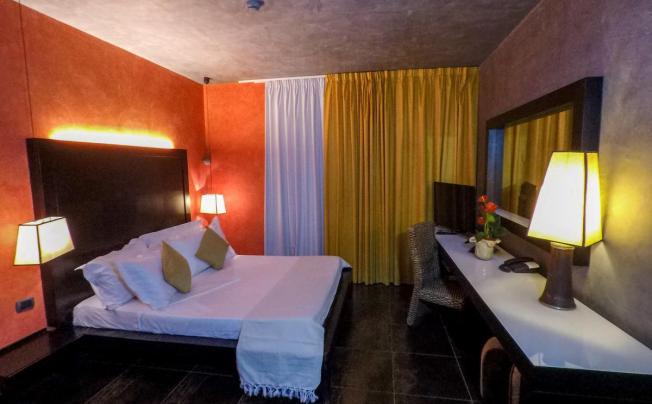 Фото отеля Baia Dei Turchi Resort