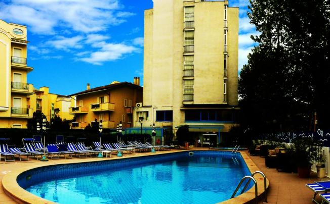 Фото отеля Hotel senior