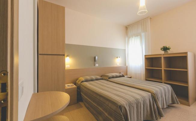 Фото отеля Colonna Hotel
