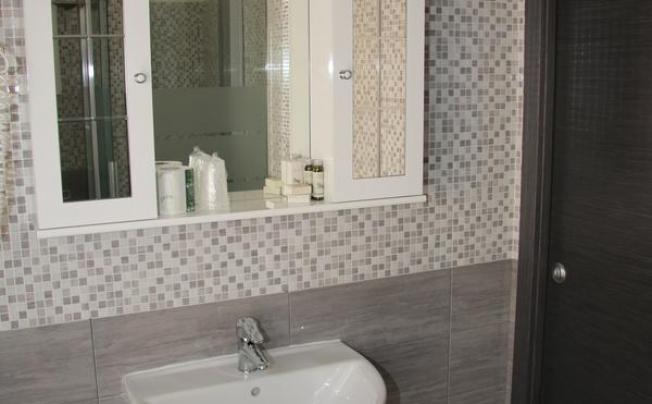 Фото отеля Chrismare Hotel