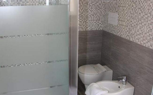 Фото отеля Chrismare Hotel