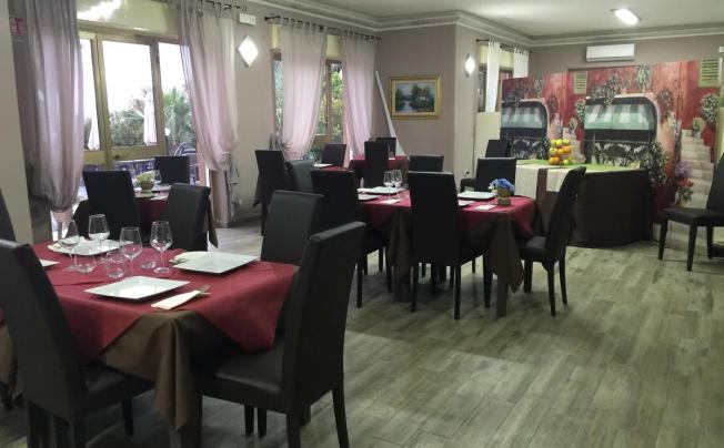 Фото отеля Chrismare Hotel