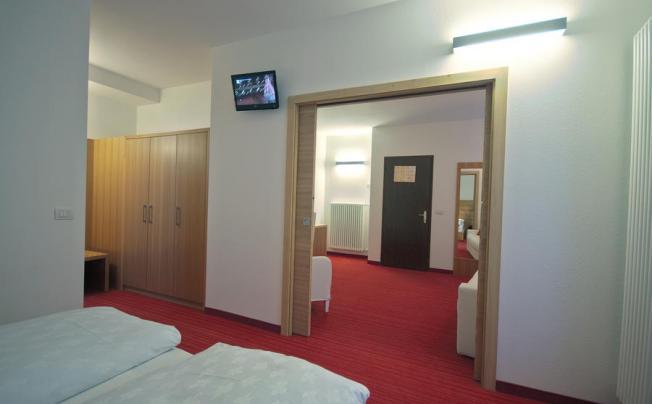 Фото отеля Garni Hotel International