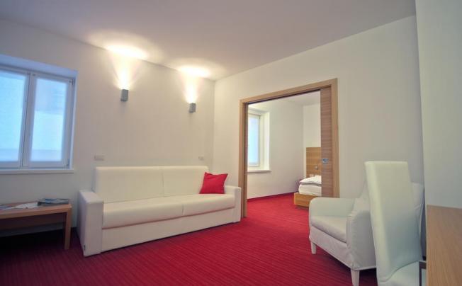Фото отеля Garni Hotel International