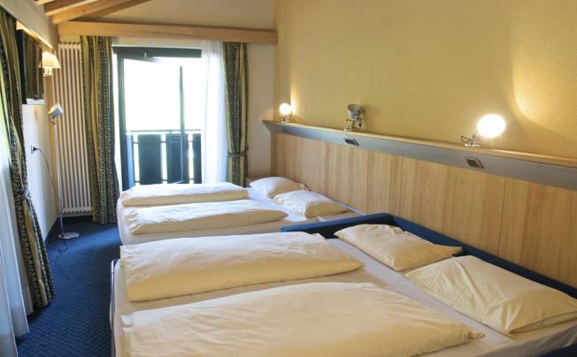 Фото отеля Alexander Charm Hotel
