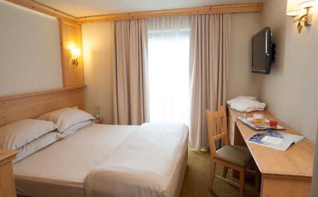 Фото отеля Alexander Charm Hotel