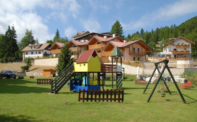 Фото отеля Serrada Residence