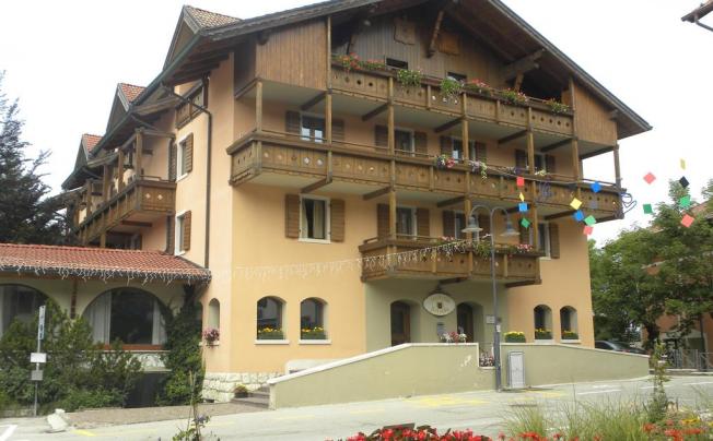 Фото отеля Serrada Residence