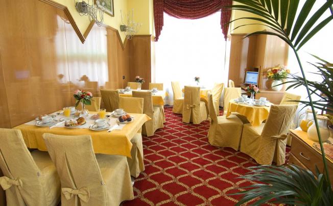 Фото отеля Cinque Giornate Hotel
