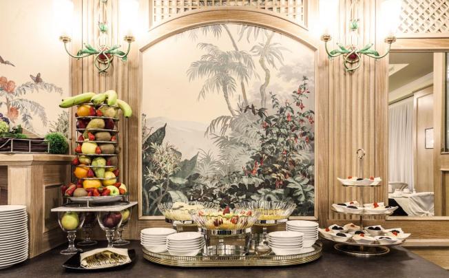Фото отеля Adi Doria Grand Hotel