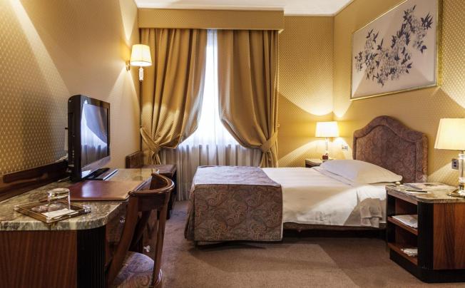 Фото отеля Adi Doria Grand Hotel