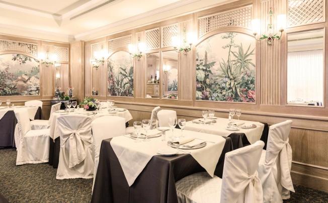 Фото отеля Adi Doria Grand Hotel
