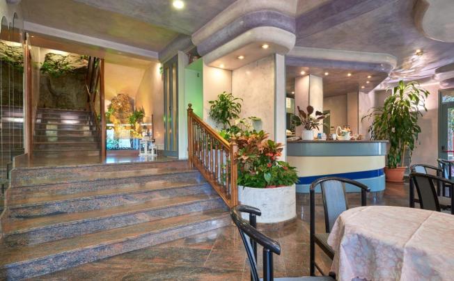 Фото отеля Careni Villa Italia Hotel