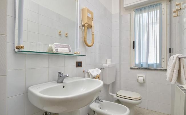 Фото отеля Careni Villa Italia Hotel