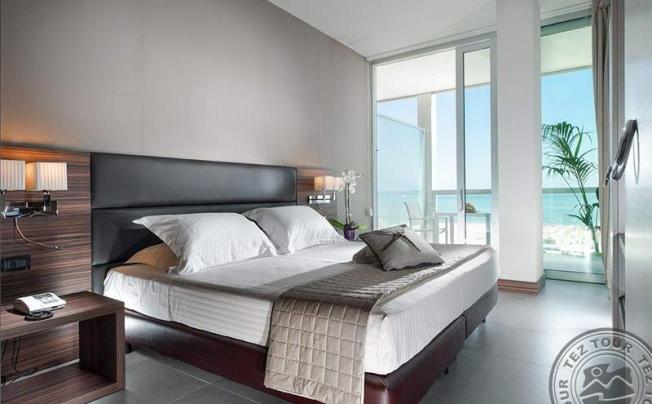 Фото отеля Waldorf Suite Hotel