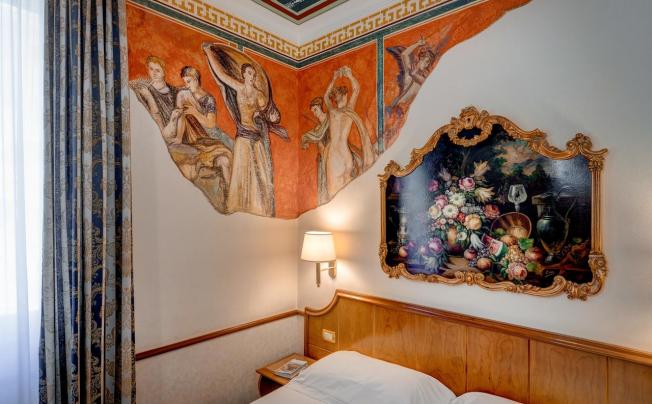 Фото отеля Amalfi Hotel Rome