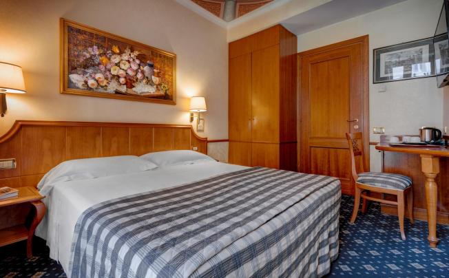 Фото отеля Amalfi Hotel Rome