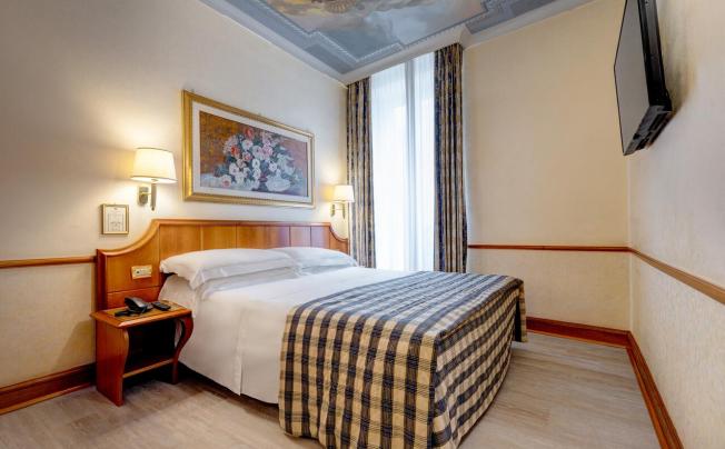 Фото отеля Amalfi Hotel Rome