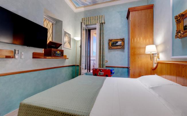 Фото отеля Amalfi Hotel Rome