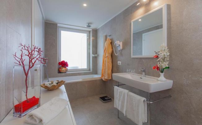 Фото отеля Caparena Hotel