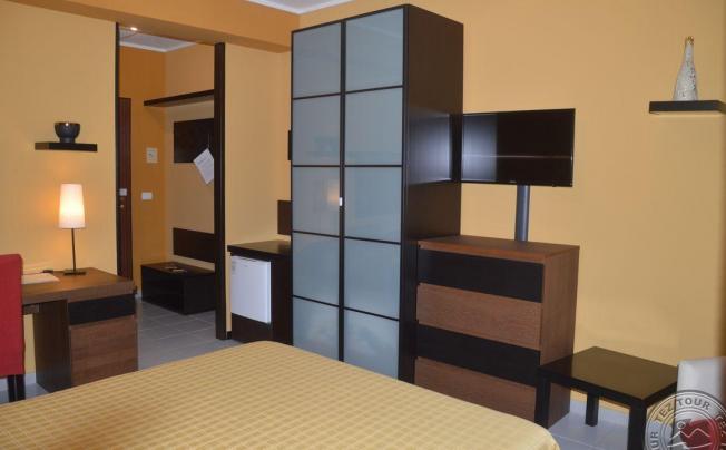 Фото отеля Jonio Hotel