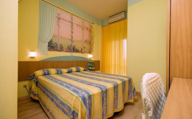 Фото отеля Mocambo Hotel