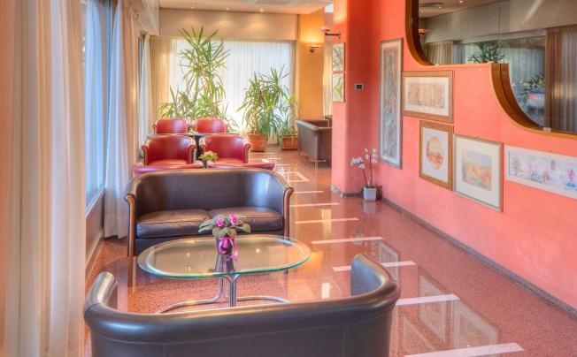 Фото отеля Senbhotel