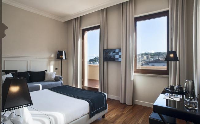Фото отеля Seeport Hotel