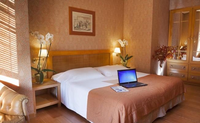 Фото отеля Polo hotel