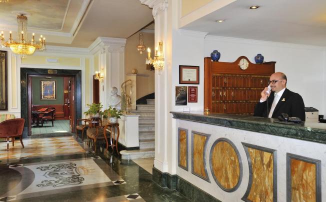 Фото отеля Mecenate Palace