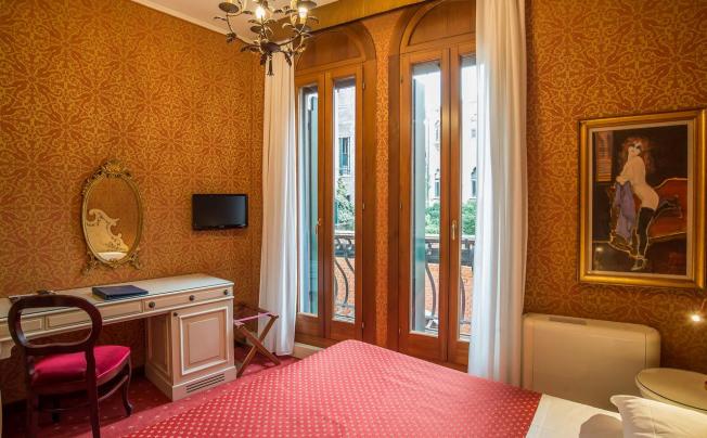 Фото отеля La Fenice Et Des Artistes