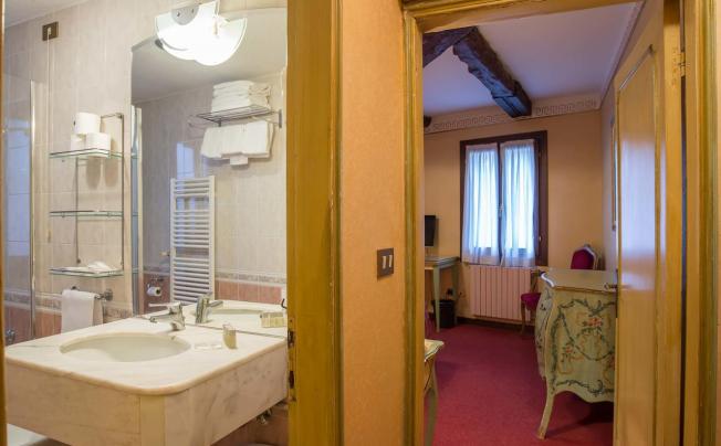 Фото отеля La Fenice Et Des Artistes