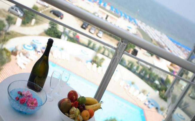Фото отеля Bellevue Beach Hotel