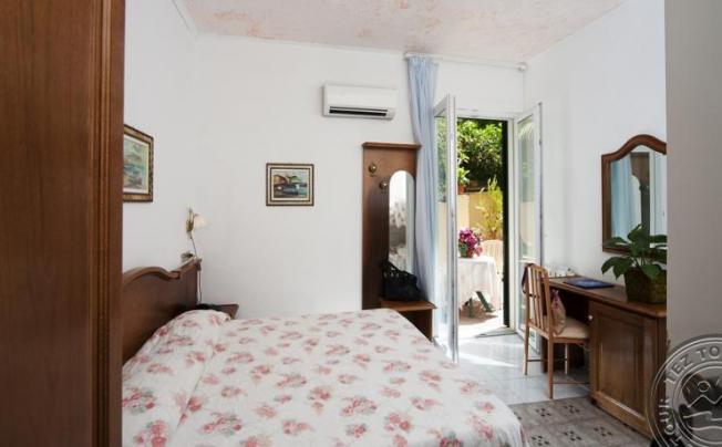 Фото отеля Giardino Delle Ninfe E La Fenice