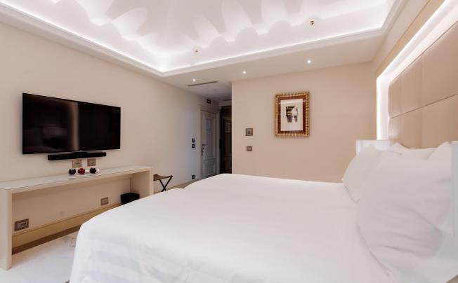 Фото отеля Aleph Rome Hotel, Curio Collection By Hilton