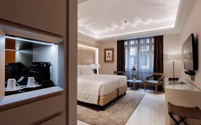 Фото отеля Aleph Rome Hotel, Curio Collection By Hilton