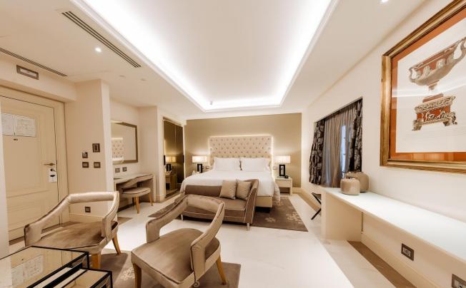Фото отеля Aleph Rome Hotel, Curio Collection By Hilton