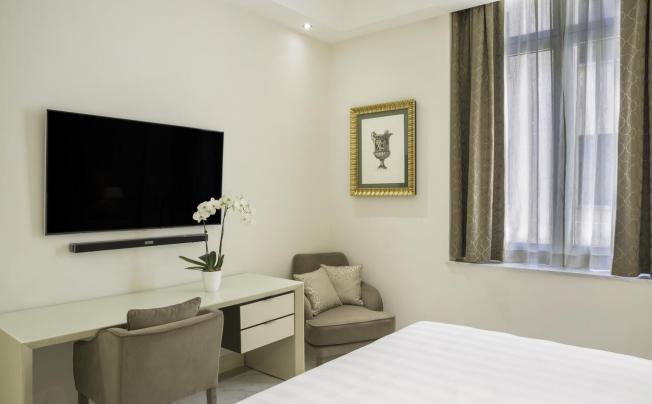 Фото отеля Aleph Rome Hotel, Curio Collection By Hilton