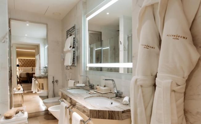 Фото отеля Aleph Rome Hotel, Curio Collection By Hilton