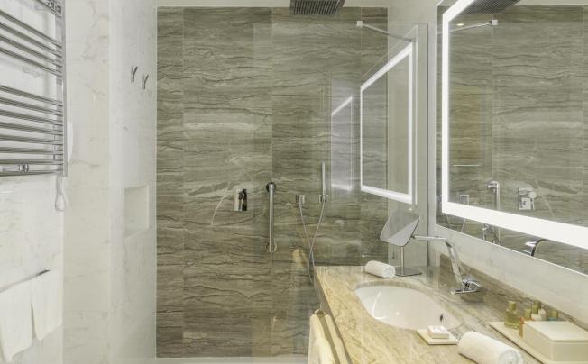 Фото отеля Aleph Rome Hotel, Curio Collection By Hilton