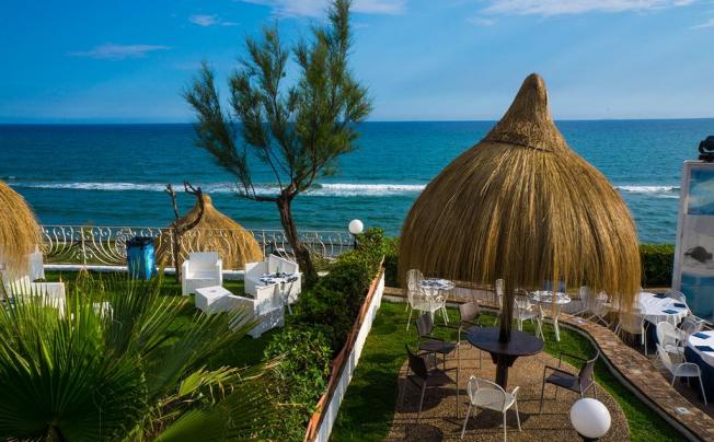 Фото отеля Holiday Village