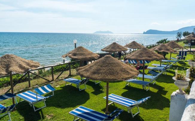 Фото отеля Holiday Village
