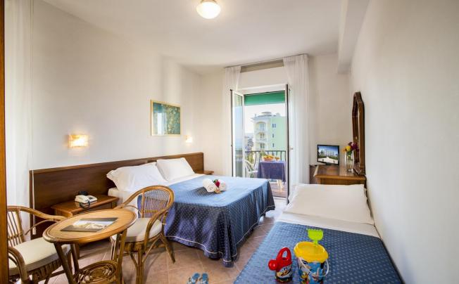 Фото отеля Excelsior Grand Hotel