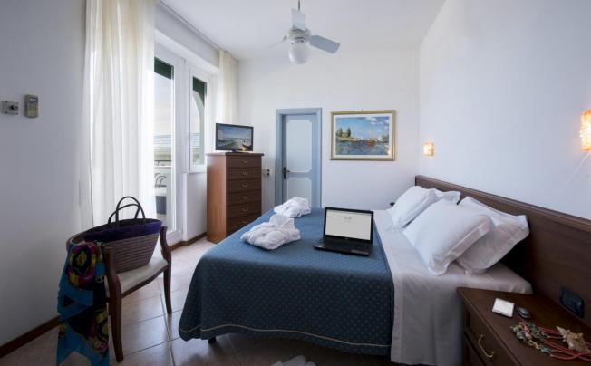 Фото отеля Excelsior Grand Hotel