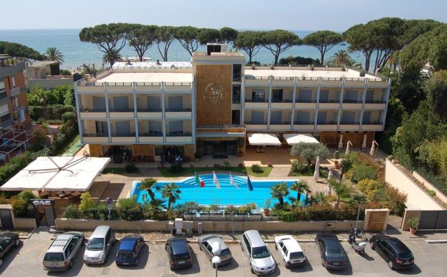 Фото отеля Albatros Hotel Terracina